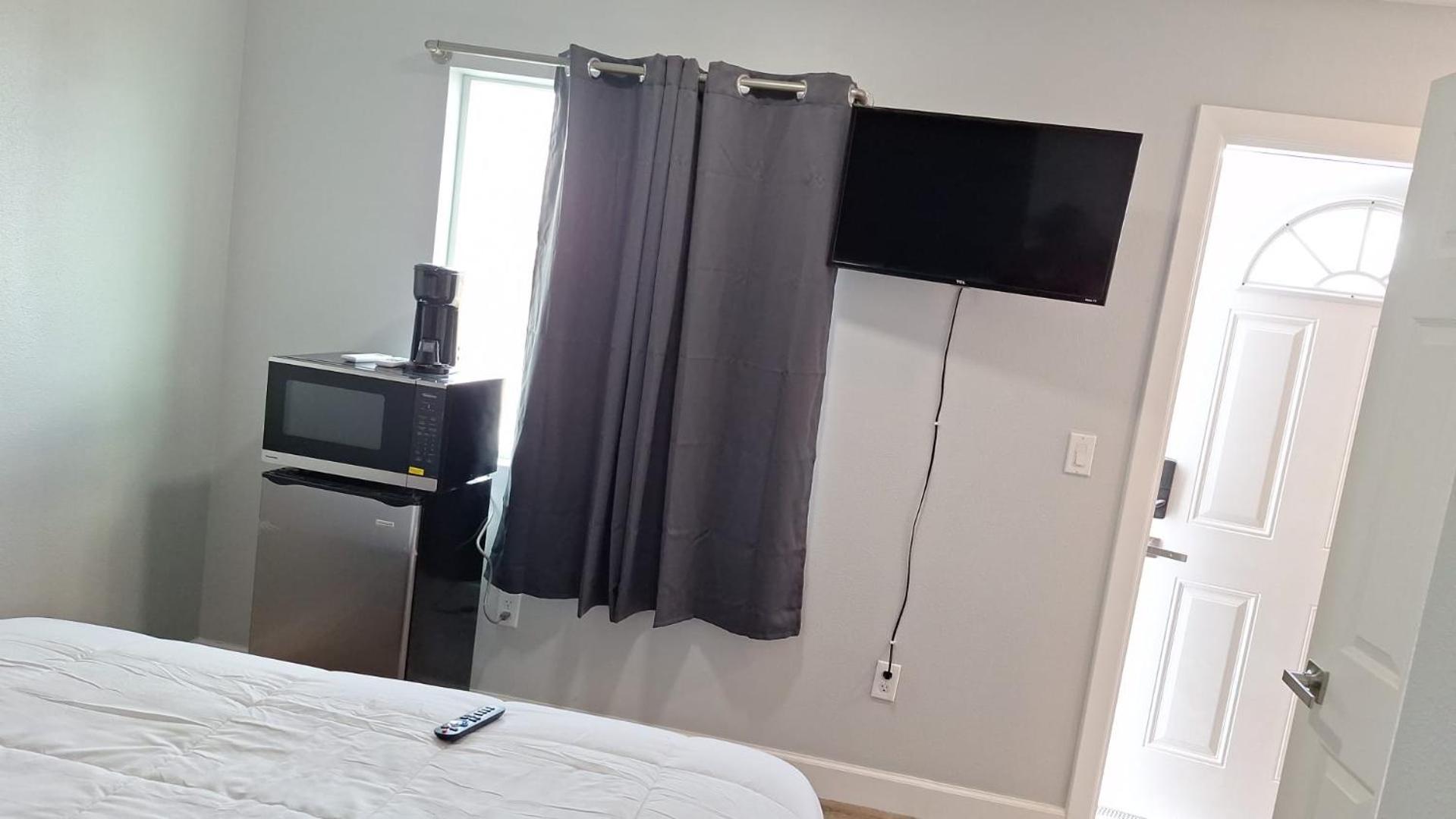 068A Newly Remodeled Cozy South Rim Studio - Sleeps 2 발리 외부 사진